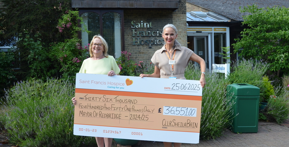 Cllr Sheila Bain with Grazina Berry, CEO at Saint Francis Hospice (cropped)