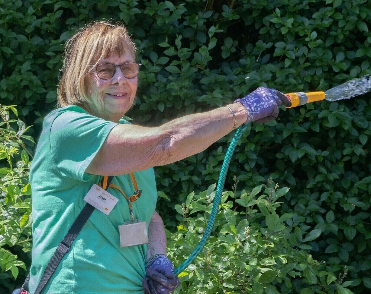 _J0A1399 (cropped) (cropped)